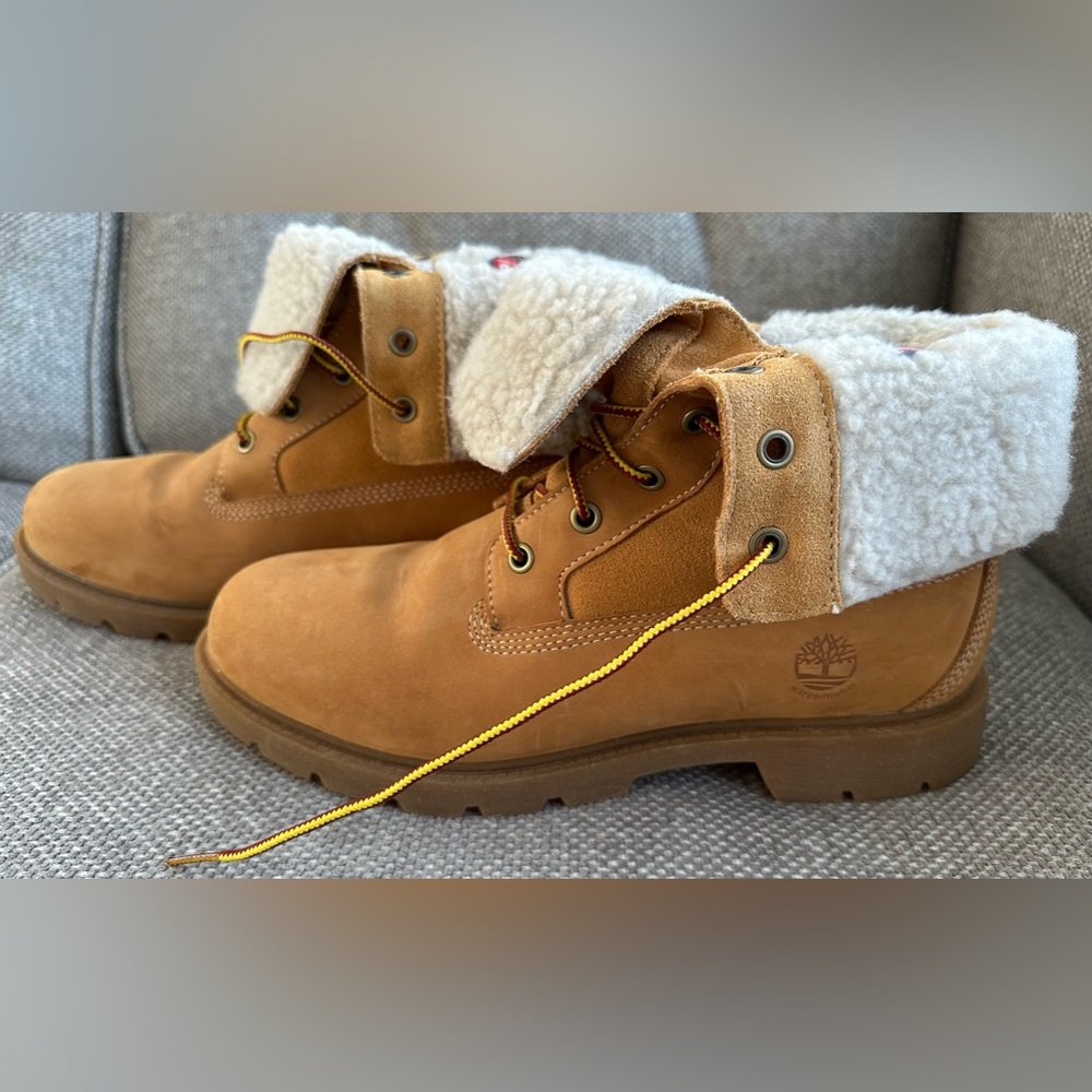 Timberland Womens Fold-Down Combat & Lace-Up Boots - Wheat Nubuck - Size 9.5